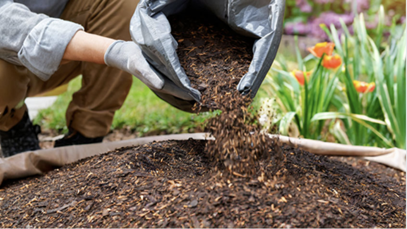 Mixing Topsoil and Mulch