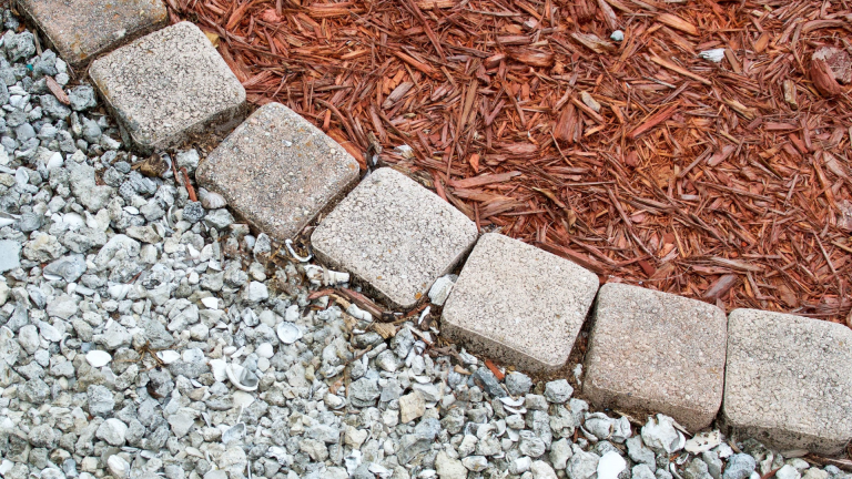 Rocks vs Mulch: What’s Best for Your Yard?
