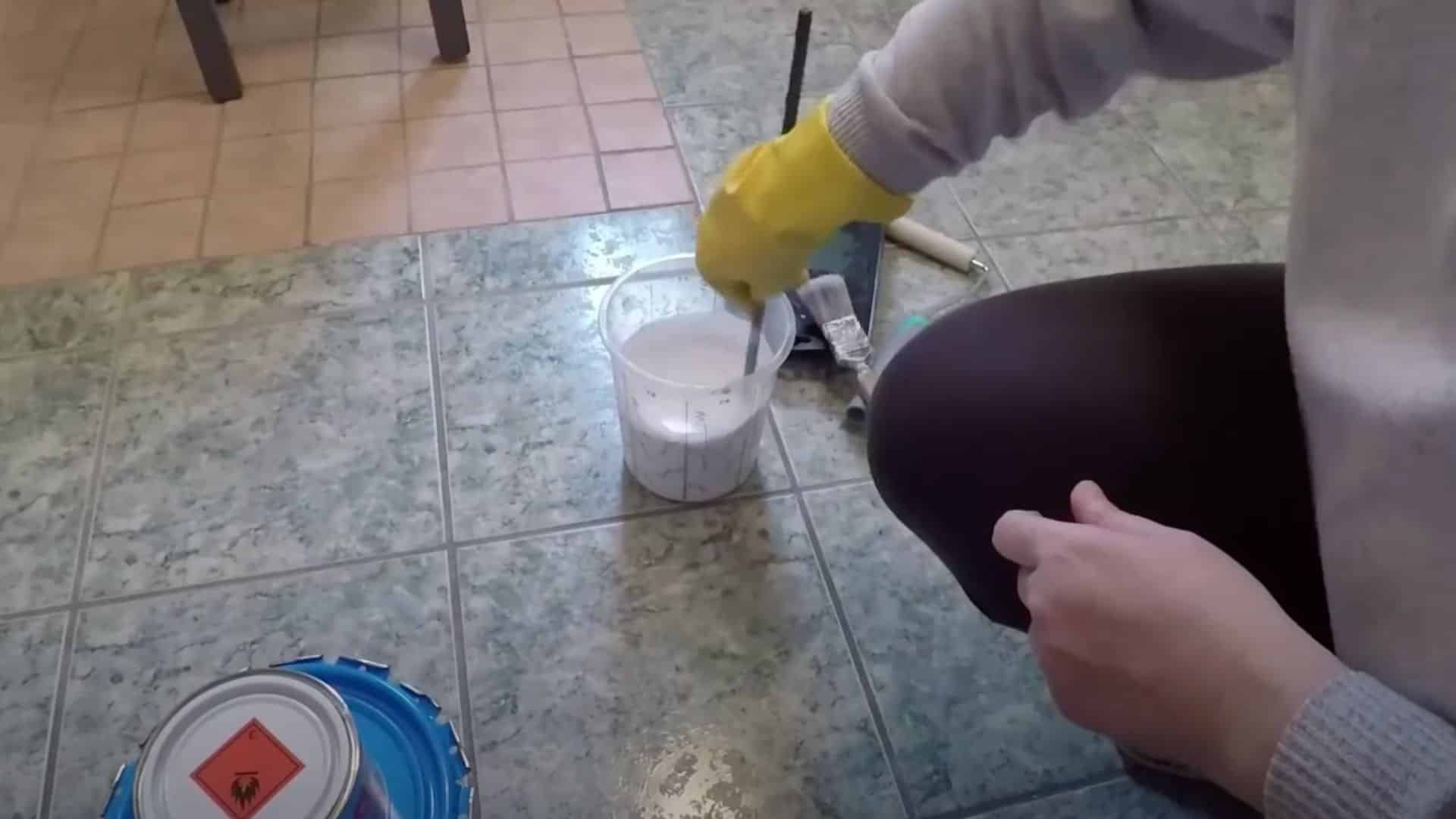Step 2- Mix the Paint and Hardener