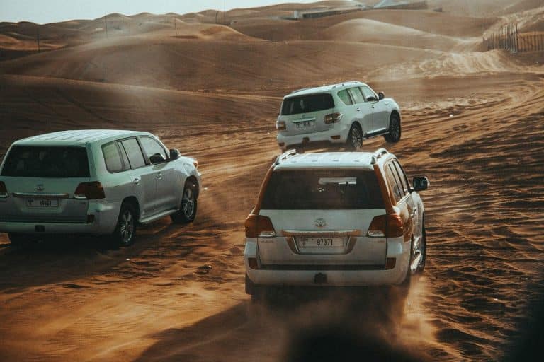 Renting a Car in Dubai: A Tool for Confidence, Control, and Exploration