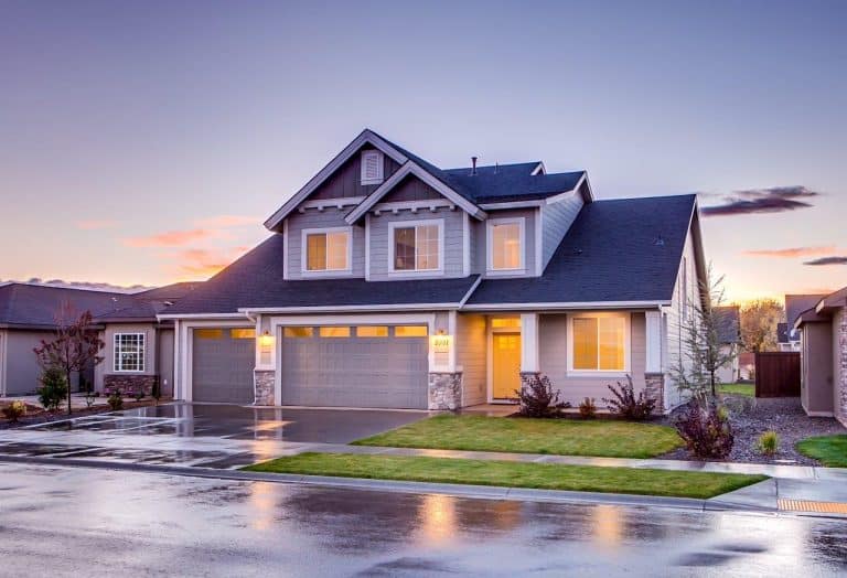 Curved vs Flat: Which Window Glass is Best for Your Home