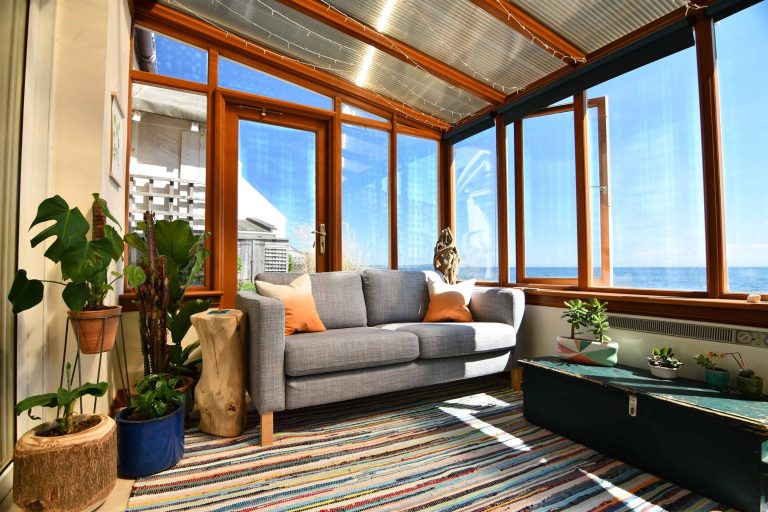 Coastal Resilience: Choosing the Right Windows to Weather the Maritime Climate