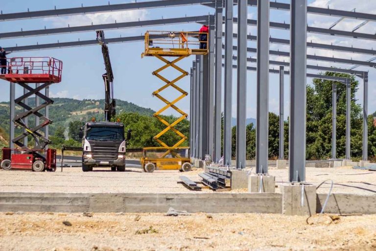 How Steel Buildings in BC Save Time and Money in the Construction Process