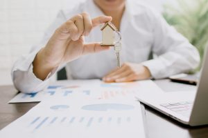 Why Expired Listings Are a Hidden Goldmine for Real Estate Agents