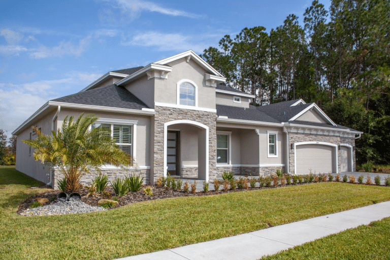 How to Improve Curb Appeal When Selling a House