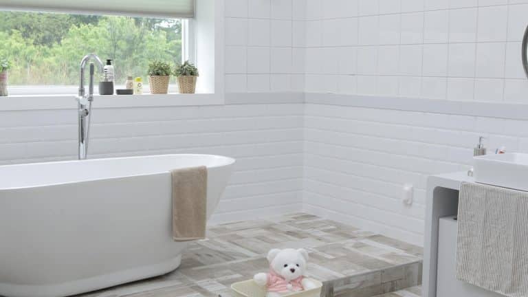 How to Bring Spa-Like Luxury Into Everyday Bathroom Design