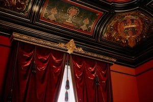 Creative Ways to Bring Old-World Elegance Above