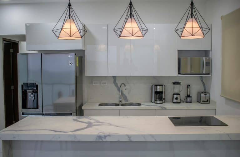 Why Quartz Worktops Are the Smart Choice for Modern Kitchens