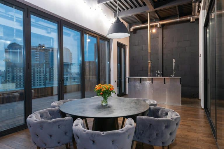 Why Your Living Room Always Feels “Flat” (Even After Decorating)