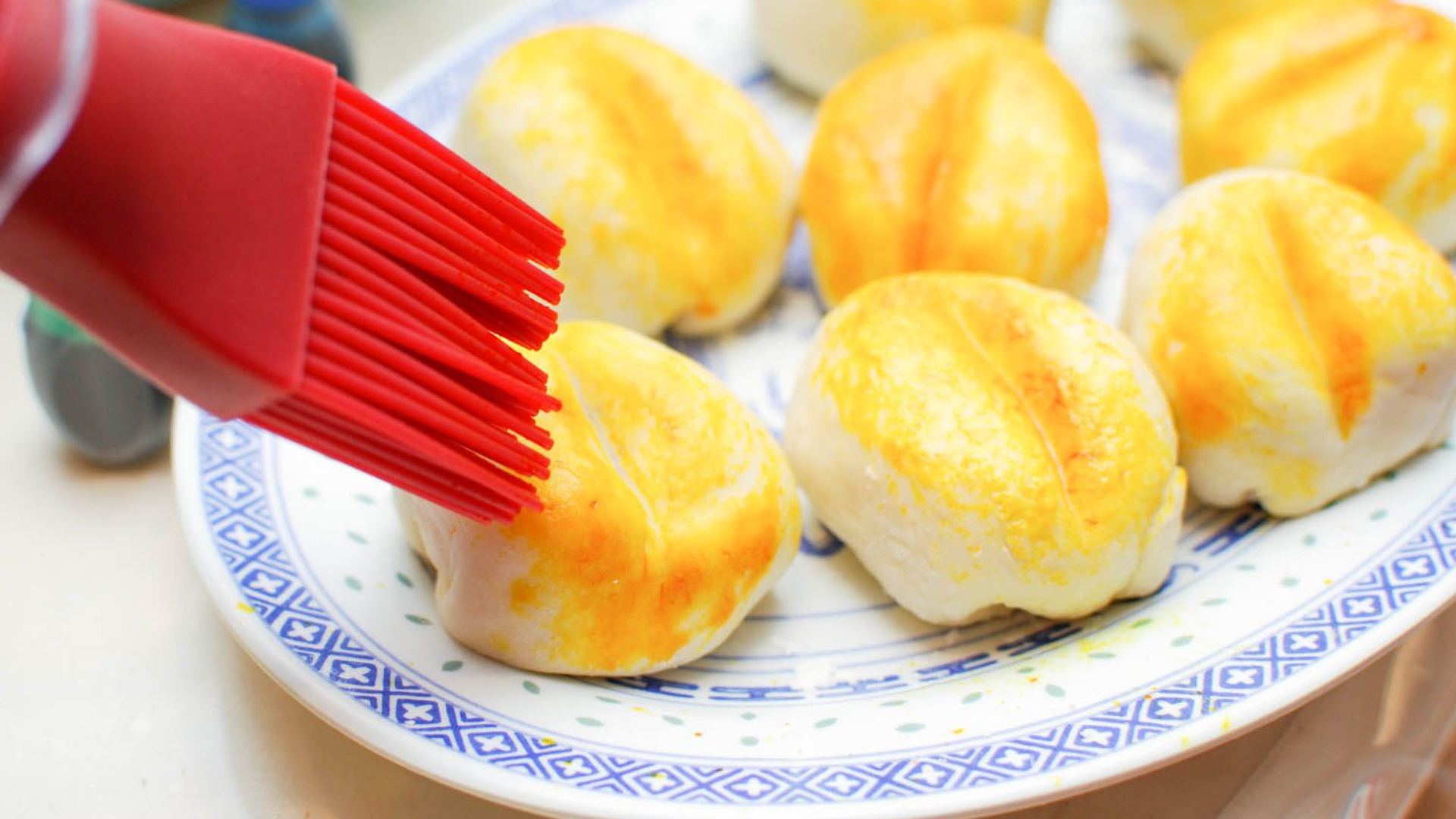 Steamed Lotus Seed Buns