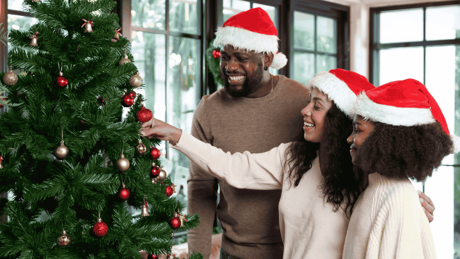 decorate the christmas tree