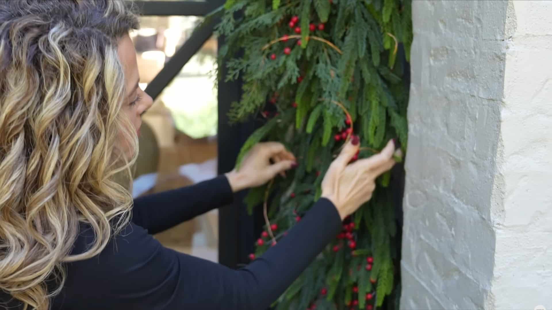 light up the garland