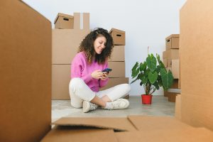 How to Safely Move your Plants to Your New Home