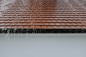 What are the Benefits of Proper Gutter Installation?