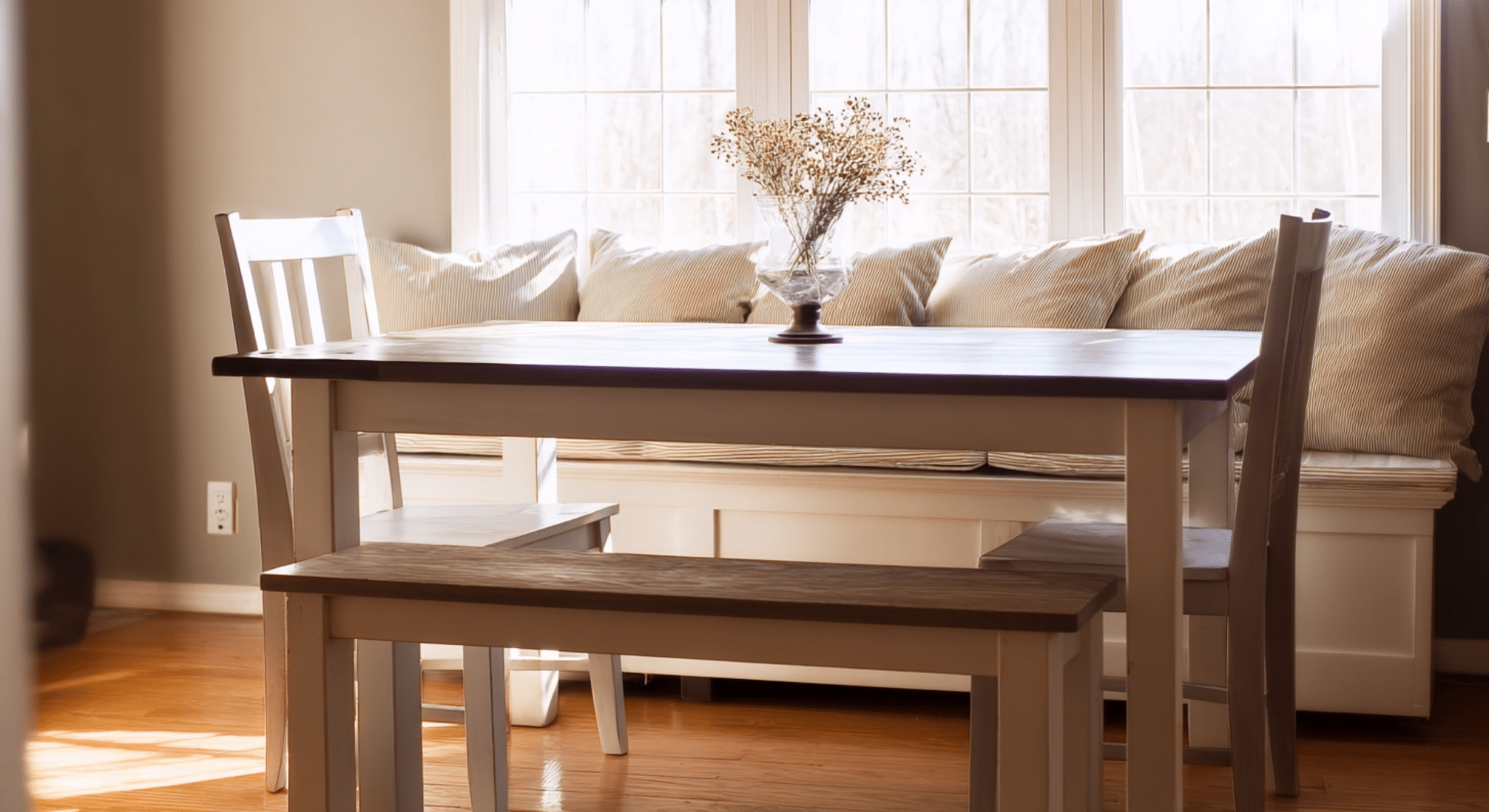 bench seating to save visual space