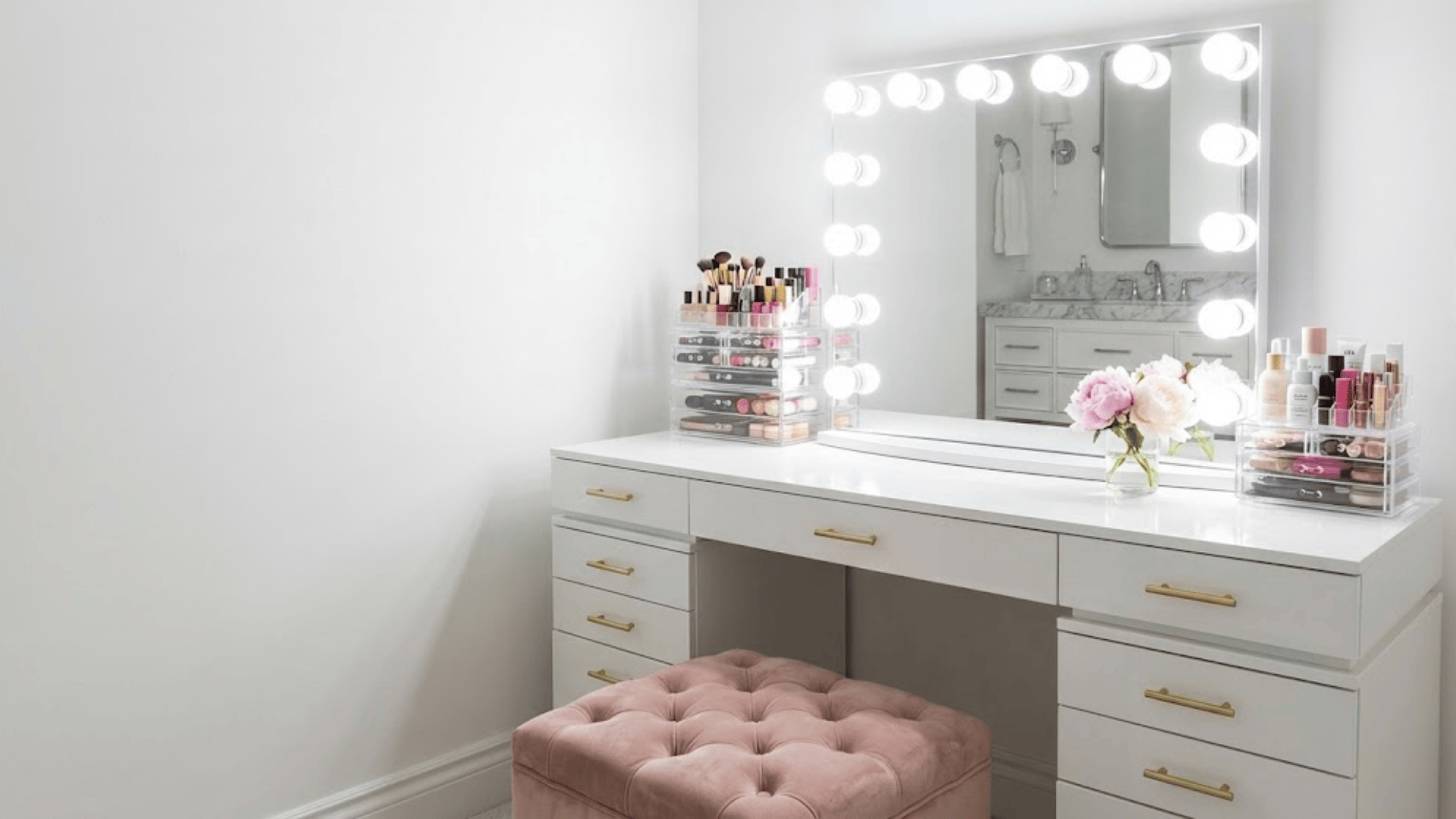 integrated makeup vanity stations