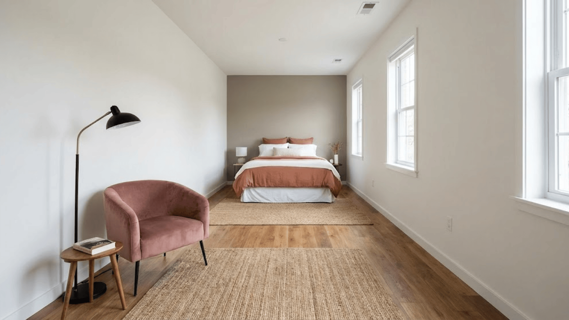 long and narrow bedroom arrangement