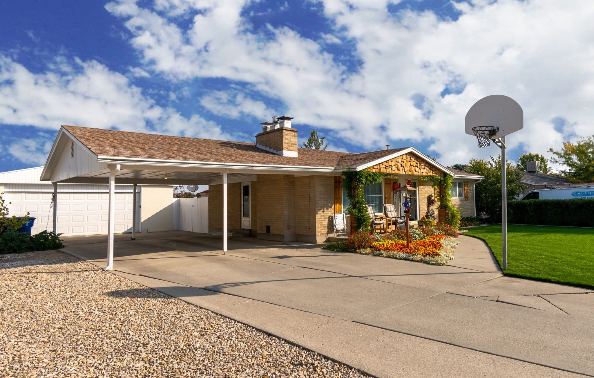 How to Resurface or Seal Your Driveway: A Step-by-Step Guide for Homeowners