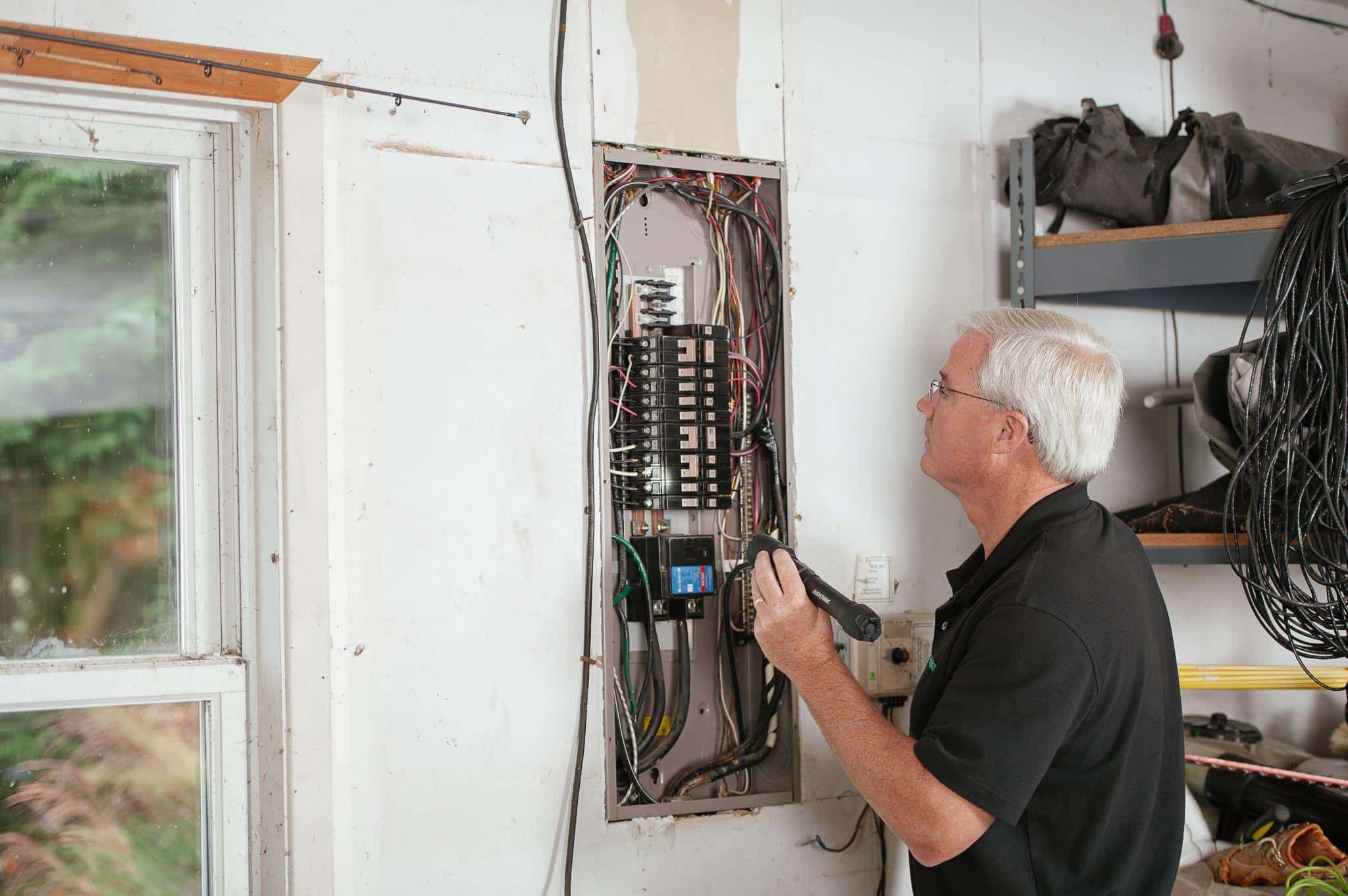 How Bad Credit Loans Can Help With Emergency Home Repairs